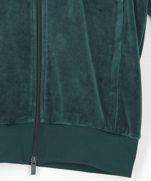 adidas(アディダス)の「adidas/アディダス VELOUR SST TT(ブルゾン・メンズ・チャコールグレー/ブラック/オリーブ/ネイビー・MEDIUM/LARGE/X-LARGE)」の7枚目の写真