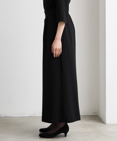 AIMER（エメ）の「【喪服・礼服・WEB限定】ウォッシャブル ウエスト切り替えノーカラージャケット・前開きファスナーブラウス・ワイドパンツ 3点セット ブラックフォーマルアンサンブル（スーツセット・レディース・ブラック・7号/9号/11号/13号/15号/17号/19号/T9号/T11号/T13号）」の9枚目の写真