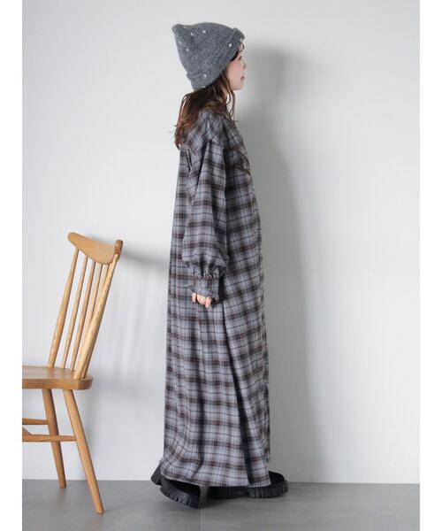 ehka sopo（エヘカソポ）の「ビジュー付きニットキャップ（ハット・レディース・グレー/ブラック/キナリ・F）」の18枚目の写真