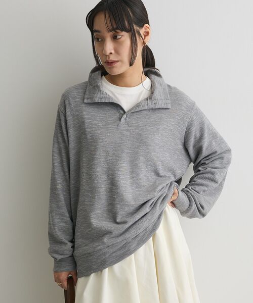 CRAFT STANDARD BOUTIQUE(クラフトスタンダードブティック)の「ピグメント風裏毛ヘンリーネックプルオーバー(Tシャツ/カットソー・レディース・グレー/ライトイエロー/サックスブルー・FREE)」の2枚目の写真
