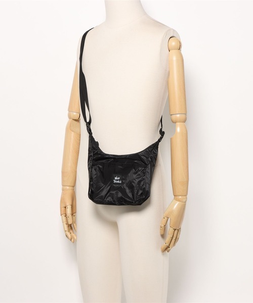 WILD THINGS（ワイルドシングス）の「【RES】【WILD THINGS】CORDURA SIL 2WAY MINI SHOULDER（ショルダーバッグ・メンズ・ブラック・FREE）」の5枚目の写真