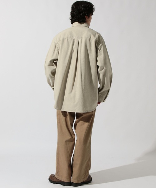 niko and...（ニコアンド）の「ビンテージ起毛ワークシャツ（シャツ/ブラウス・メンズ・ネイビー/ライトベージュ・MEDIUM/LARGE）」の4枚目の写真