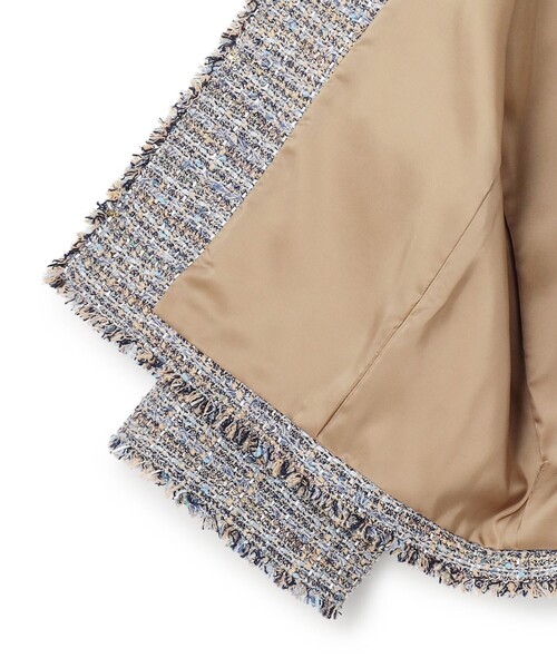 23区（ニジュウサンク）の「GIOLICAツイード ノーカラー ジャケット（その他アウター・レディース・ブラック系3/ブルー系3/黄土色系3・40/38）」の4枚目の写真