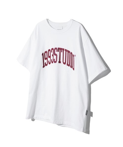 1993STUDIO(1993スタジオ)の「アセンティックアーチロゴTシャツ_ホワイト(Tシャツ/カットソー・レディース・その他・SMALL/MEDIUM/LARGE)」の1枚目の写真