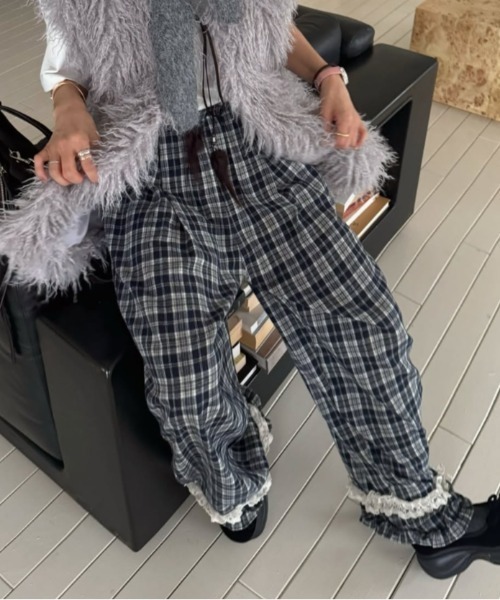 Vipoa(ヴィポア)の「check frill pants(その他パンツ・レディース・ブラック/ブラウン・FREE)」の1枚目の写真