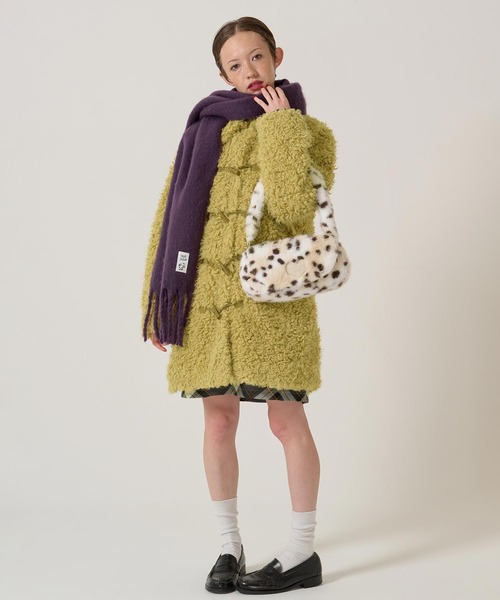 TINA：JOJUN（ティーナジョジュン）の「モヘアライク カラーマフラー TINA：JOJUN（マフラー・レディース・ブルー/ダークパープル/レッド・F）」の7枚目の写真