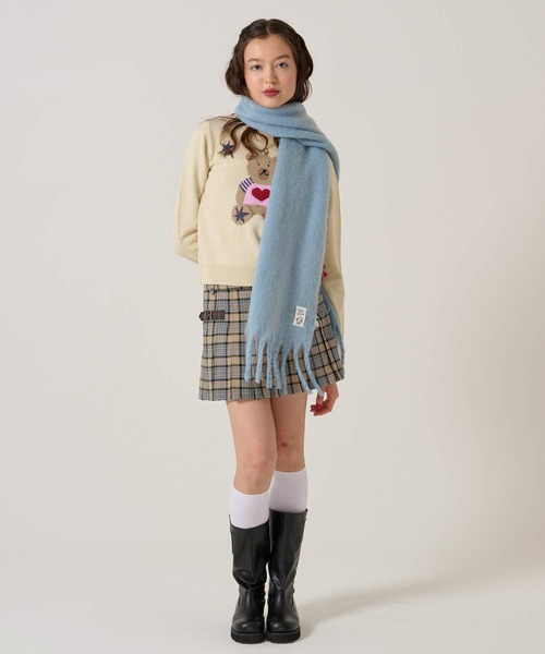 TINA：JOJUN（ティーナジョジュン）の「モヘアライク カラーマフラー TINA：JOJUN（マフラー・レディース・ブルー/ダークパープル/レッド・F）」の21枚目の写真