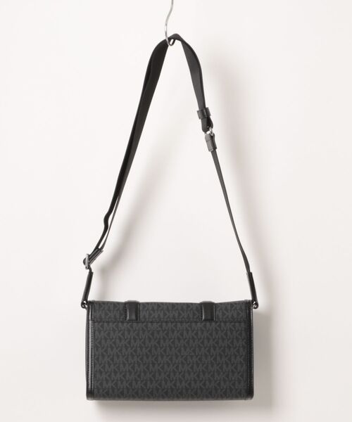 MICHAEL KORS(マイケルコース)の「COOPER TRUNK XBODY クロスボディ(ショルダーバッグ・メンズ・ブラック・FREE)」の2枚目の写真