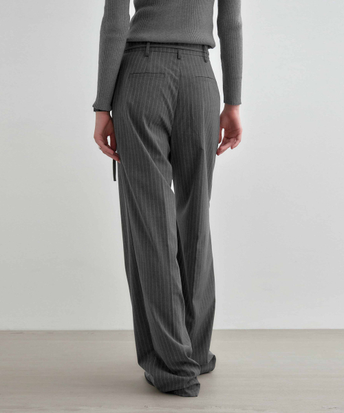 MONGDOL（モンドル）の「[ベルトセット] ストライプワンタックワイドスラックス グレー MDPT025STGRAY（スラックス・レディース・その他・LARGE/SMALL/MEDIUM）」の4枚目の写真