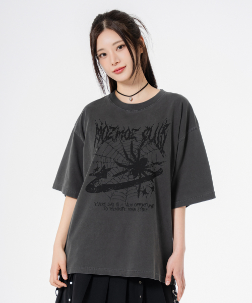 MOZMOZ(モズモズ)の「スパイダー オーバーサイズ ピグメント 半袖Tシャツ チャコール(Tシャツ/カットソー・レディース・その他・XXL/M/XL)」の4枚目の写真