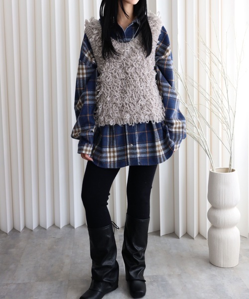 YENNA（イェンナ）の「ループヤーンニットノースリカーディガン（ベスト・レディース・アイボリー/ベージュ/ブラック・FREE）」の19枚目の写真