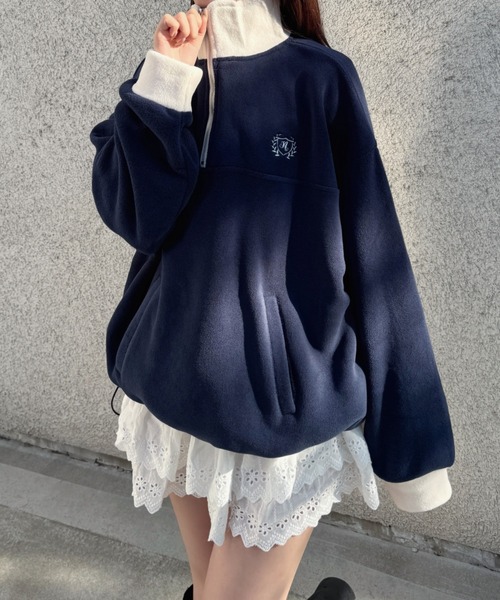 nemne store(ネンネストア)の「フリース配色アノラック(ブルゾン・レディース・チャコール/ネイビー/アイボリー・SMALL/MEDIUM)」の7枚目の写真