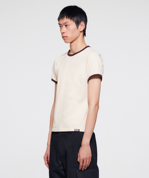 ERA(エラ)の「メンズ カラーエッジ スリムTシャツ - イエローブラウン(Tシャツ/カットソー・メンズ・その他・MEDIUM/LARGE)」の2枚目の写真