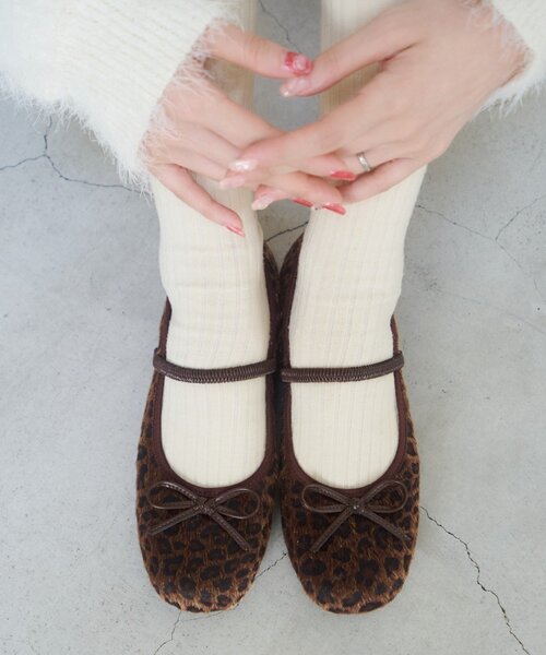 Kastane(カスタネ)の「アソートバレエシューズ(バレエシューズ・レディース・ブラウン/ダークブラウン/ブラック系その他/ブラック・36/37/38)」の1枚目の写真