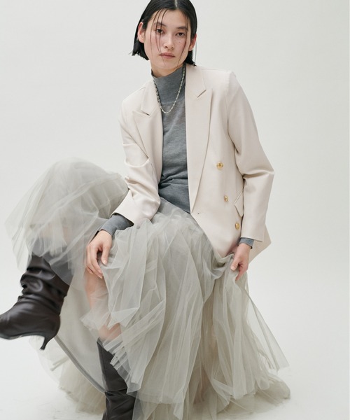 LARUTA(ラルータ)の「【LARUTA】金ボタンテーラードジャケット(テーラードジャケット・レディース・モカ/ネイビー/アイボリー・MEDIUM/LARGE)」の4枚目の写真