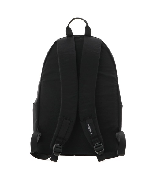 Manhattan Portage BLACK LABEL（マンハッタンポーテージ　ブラックレーベル）の「STUYTOWN BACKPACK(LG) NYLON TUSSAH（バックパック/リュック・メンズ・ブラック・LARGE）」の4枚目の写真