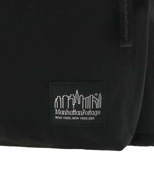 Manhattan Portage BLACK LABEL（マンハッタンポーテージ　ブラックレーベル）の「STUYTOWN BACKPACK(LG) NYLON TUSSAH（バックパック/リュック・メンズ・ブラック・LARGE）」の10枚目の写真
