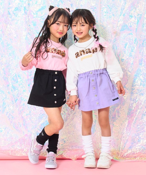 ANAP kids（アナップキッズ）の「チャーム付ツイルドッキングワンピース（ワンピース・キッズ・ホワイト/ライトピンク・110/120/130）」の4枚目の写真