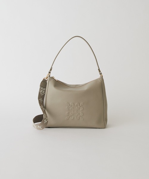 russet(ラシット)の「エンボスモノグラム2WAYショルダーバッグ(ショルダーバッグ・レディース・グレー系その他/アイボリー/ブラック/ライトグレー・FREE)」の5枚目の写真