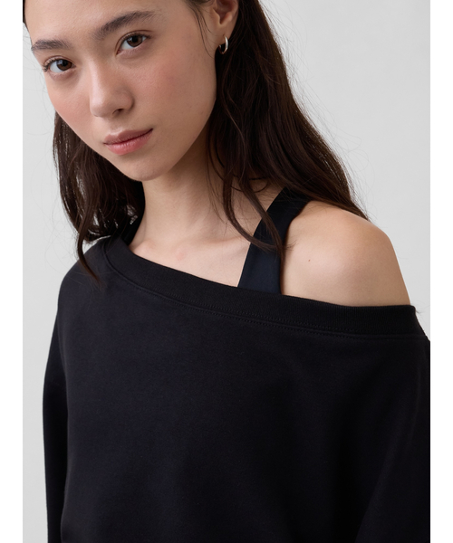 GAP(ギャップ)の「ヴィンテージソフト フレンチテリー オーバーサイズ オープンネックライン クロップド スウェットシャツ(スウェット・レディース・ホワイト/ブラック/グレー・XXS/XL/L/M/XS/S)」の16枚目の写真