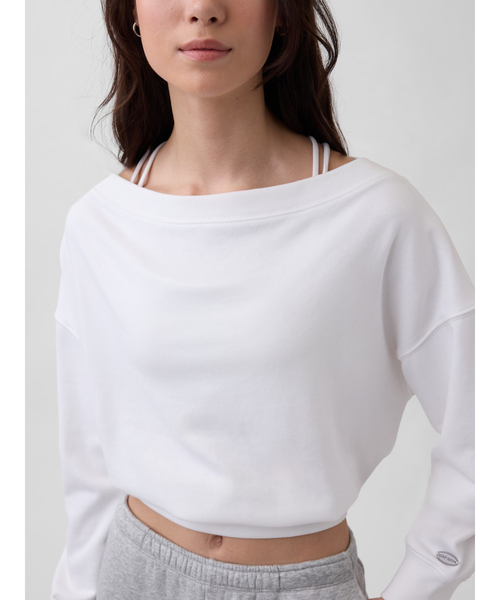 GAP(ギャップ)の「ヴィンテージソフト フレンチテリー オーバーサイズ オープンネックライン クロップド スウェットシャツ(スウェット・レディース・ホワイト/ブラック/グレー・XXS/XL/L/M/XS/S)」の7枚目の写真