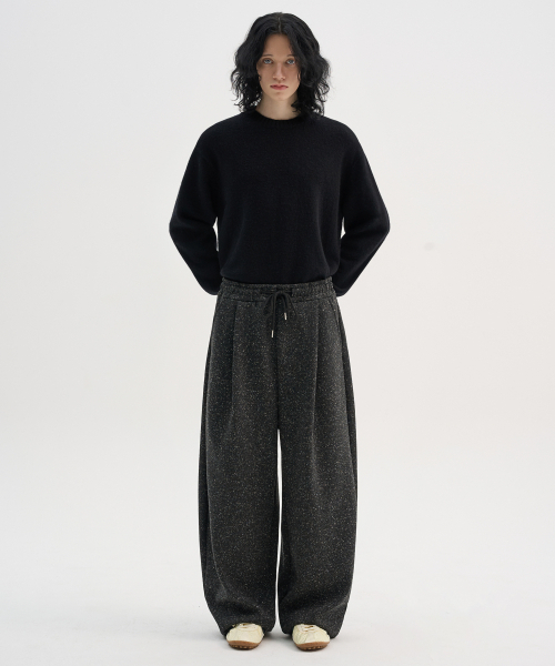 TRIP LE SENS（トリップ ル センス）の「[F/W]ネフテクスチャーワンタックカーブバンディングパンツ_メランブラック（スウェットパンツ・メンズ・その他・M/L）」の2枚目の写真