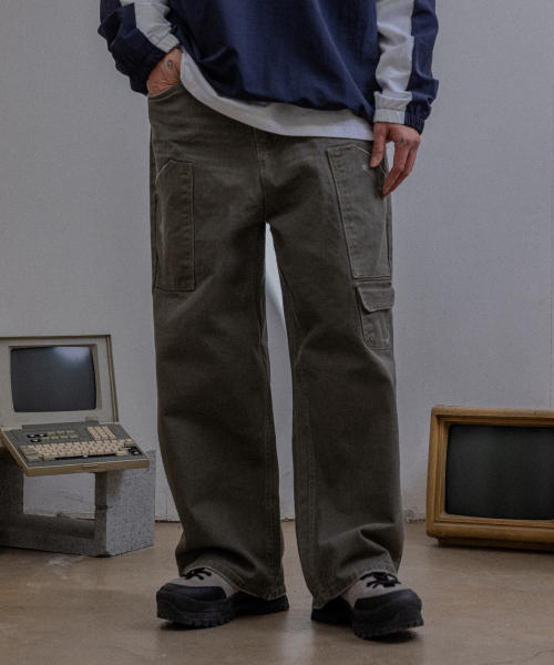BURNING CAPONE(バーニングカポネ)の「BC カチオンカーゴリメイクデニムパンツ チャコール(デニムパンツ・メンズ・その他・FREE)」の1枚目の写真