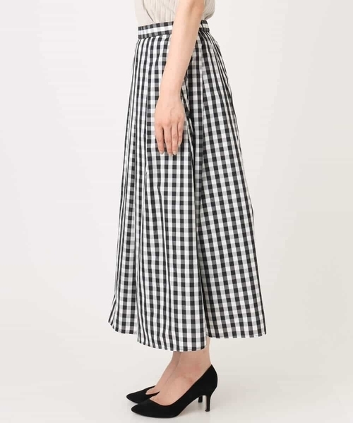 MK MICHEL KLEIN（エムケーミッシェルクラン）の「タックフレアスカート（ギンガムチェック）/洗える（スカート・レディース・ブラック・38）」の11枚目の写真