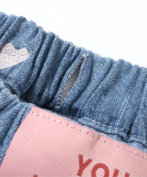Seraph（セラフ）の「ハート刺繍タックワイドパンツ_ジュニア対応（その他パンツ・キッズ・インディゴブルー/キナリ・80/90/100/110/120/130/140）」の12枚目の写真
