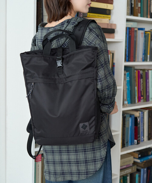 FREAK'S STORE（フリークスストア）の「限定展開　Columbia/コロンビア Great Smoky Garden 2Way Tote S/グレートスモーキーガーデン 2ウェイ トート S（バックパック/リュック・レディース・ブラック/ベージュ/サックスブルー・ONE SIZE）」の7枚目の写真