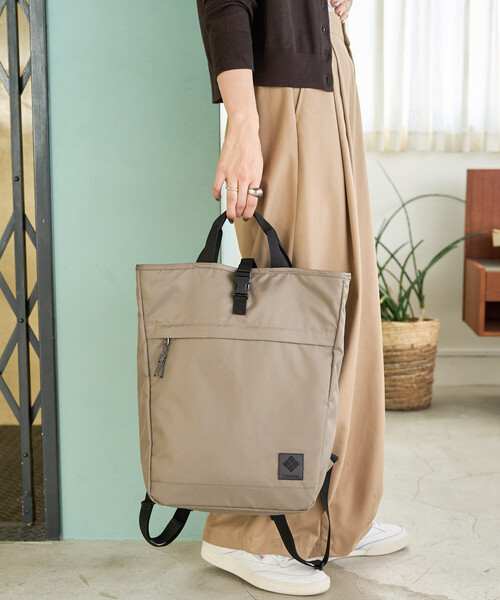 FREAK'S STORE（フリークスストア）の「限定展開　Columbia/コロンビア Great Smoky Garden 2Way Tote S/グレートスモーキーガーデン 2ウェイ トート S（バックパック/リュック・レディース・ブラック/ベージュ/サックスブルー・ONE SIZE）」の15枚目の写真