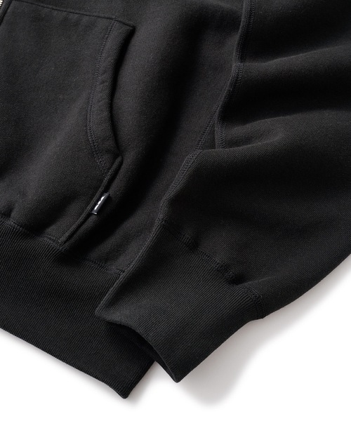 FTC(エフティーシー)の「ARC LOGO ZIP UP HOODY(パーカー・メンズ・ブラック/その他/グレー・MEDIUM/LARGE/X-LARGE/SMALL)」の5枚目の写真