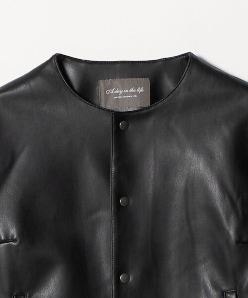 A DAY IN THE LIFE UNITED ARROWS(アデイインザライフユナイテッドアローズ)の「レザーライク ブルゾン <A DAY IN THE LIFE>(ライダースジャケット・レディース・グレー系/ブラック・FREE)」の18枚目の写真