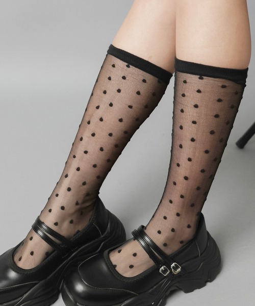 ドット柄シアーハイソックス（ソックス/靴下）｜SPINNS（スピンズ）の