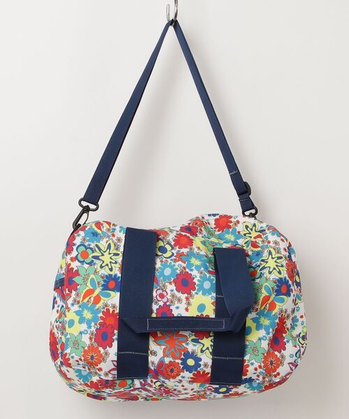 GREGORY(グレゴリー)の「クラシックダッフルXS CLASSIC DUFFEL XS ワイルドフラワー(ボストンバッグ・メンズ・マルチ・ONE SIZE)」の2枚目の写真