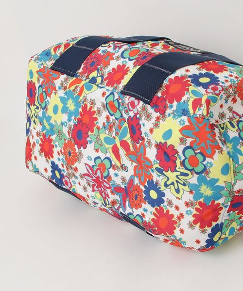 GREGORY(グレゴリー)の「クラシックダッフルXS CLASSIC DUFFEL XS ワイルドフラワー(ボストンバッグ・メンズ・マルチ・ONE SIZE)」の3枚目の写真