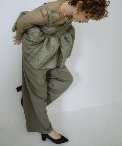 et.UNiVER（エトユニベール）の「Sparkle chunky pumps（パンプス・レディース・ブラック/ベージュ/グレー・LL/L/M/S）」の5枚目の写真
