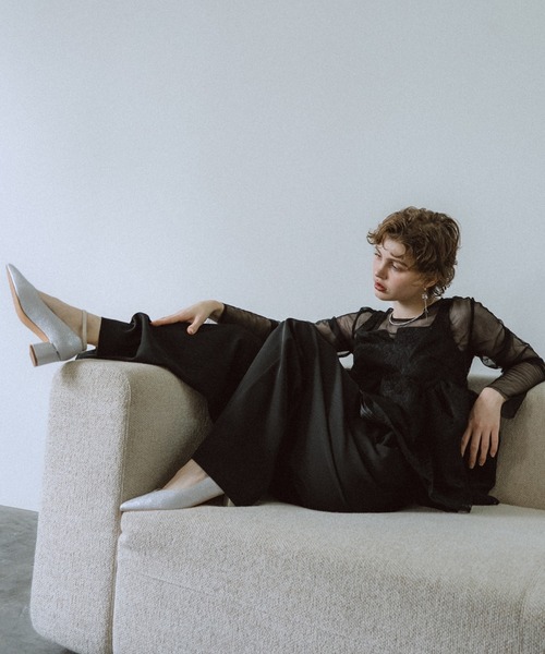 et.UNiVER（エトユニベール）の「Sparkle chunky pumps（パンプス・レディース・ブラック/ベージュ/グレー・LL/L/M/S）」の15枚目の写真