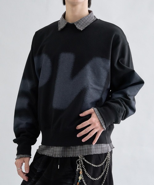 EPNK(イーピーエヌケー)の「Spraygraphic sweatshirts / スプレーグラフィックスウェットシャツ(スウェット・メンズ・ブラック/杢グレー・LARGE/MEDIUM/SMALL)」の16枚目の写真