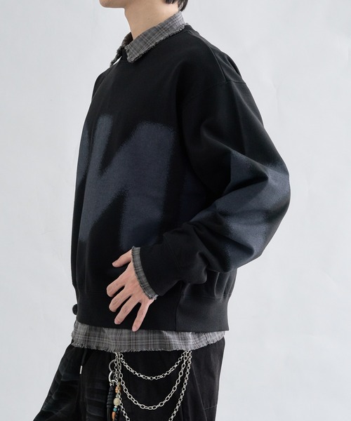 EPNK(イーピーエヌケー)の「Spraygraphic sweatshirts / スプレーグラフィックスウェットシャツ(スウェット・メンズ・ブラック/杢グレー・LARGE/MEDIUM/SMALL)」の17枚目の写真