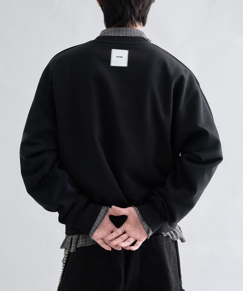 EPNK(イーピーエヌケー)の「Spraygraphic sweatshirts / スプレーグラフィックスウェットシャツ(スウェット・メンズ・ブラック/杢グレー・LARGE/MEDIUM/SMALL)」の19枚目の写真