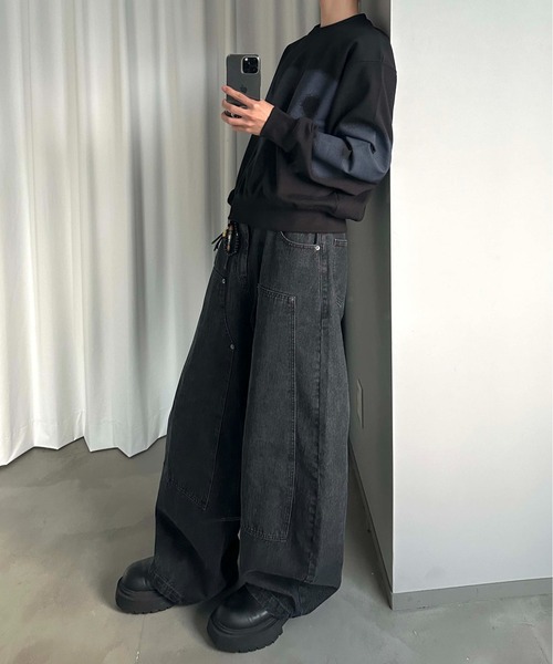 EPNK(イーピーエヌケー)の「Spraygraphic sweatshirts / スプレーグラフィックスウェットシャツ(スウェット・メンズ・ブラック/杢グレー・LARGE/MEDIUM/SMALL)」の8枚目の写真