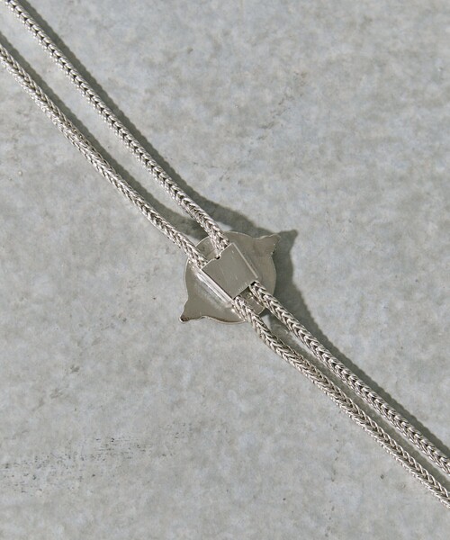 TOGA PULLA（トーガ　プルラ）の「【TOGA PULLA/トーガプルラ】Metal concho loop tie/メタルコンチョループタイ（ネックレス・レディース・シルバー・FREE）」の11枚目の写真