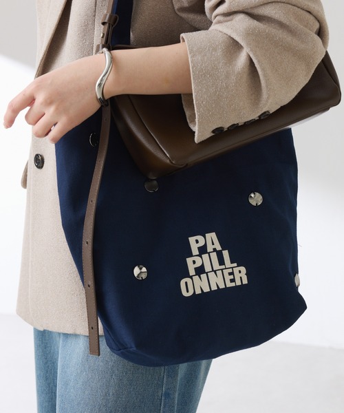 PAPILLONNER（パピヨネ）の「PAPILLONNER/メタルサブトートバッグ（トートバッグ・レディース・ネイビー/ベージュ・FREE）」の2枚目の写真