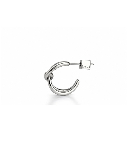 Lyvi(ライビィ)の「Knotted Line Hoop Pierce / 金属アレルギー対応(ピアス(両耳用)・レディース・シルバー/ゴールド・FREE)」の6枚目の写真