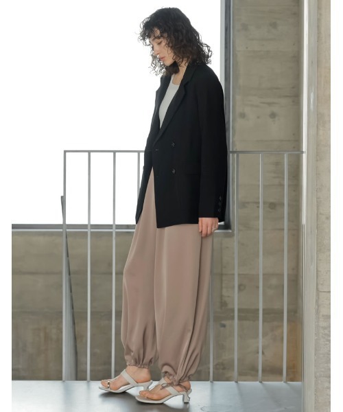 Re:EDIT（リエディ）の「[2026S/S COLLECTION][低身長/高身長サイズ有]マットサテン裾ドロストバルーンワイドパンツ（その他パンツ・レディース・モカ/ピンク/アイボリー/ブラック・LARGE/TALL/MEDIUM/SHORT）」の20枚目の写真