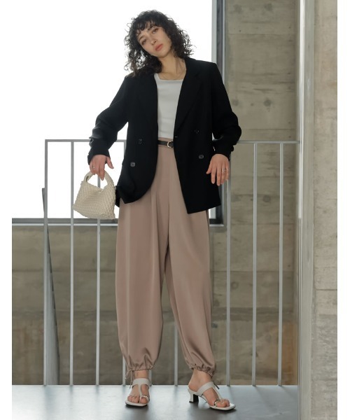 Re:EDIT（リエディ）の「[2026S/S COLLECTION][低身長/高身長サイズ有]マットサテン裾ドロストバルーンワイドパンツ（その他パンツ・レディース・モカ/ピンク/アイボリー/ブラック・LARGE/TALL/MEDIUM/SHORT）」の19枚目の写真