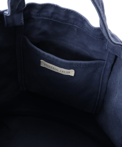 CONTROL FREAK / CTFK(コントロールフリーク)の「CONTROL FREAK/コントロール フリーク WASHED LOGOトート(トートバッグ・レディース・ブラウン/ネイビー・FREE)」の16枚目の写真