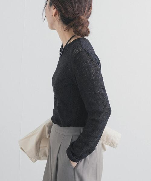 URBAN RESEARCH DOORS（アーバンリサーチドアーズ）の「カーリーラッセルレースロングスリーブTシャツ | レースインナー/レースT/甘め/ロンT（Tシャツ/カットソー・レディース・オフホワイト/ブラック・FREE）」の10枚目の写真