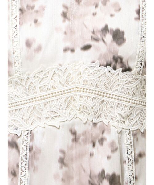 MERCURYDUO(マーキュリーデュオ)の「シャイニープリントレースブロッキングワンピース(ワンピース・レディース・アイボリー/ブルー・MEDIUM/SMALL)」の15枚目の写真